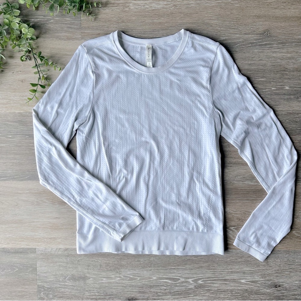 Athleta White In-Motion Seamless Top